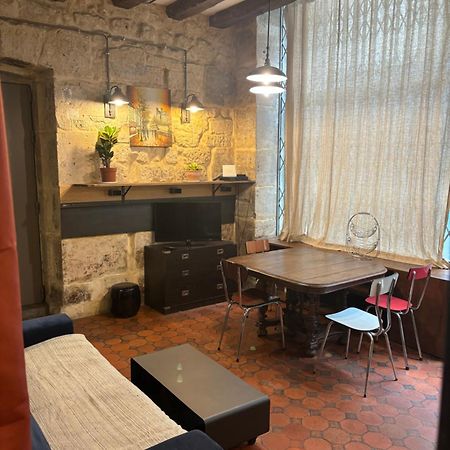 Proche Notre Dame De Paris Apartment Luaran gambar