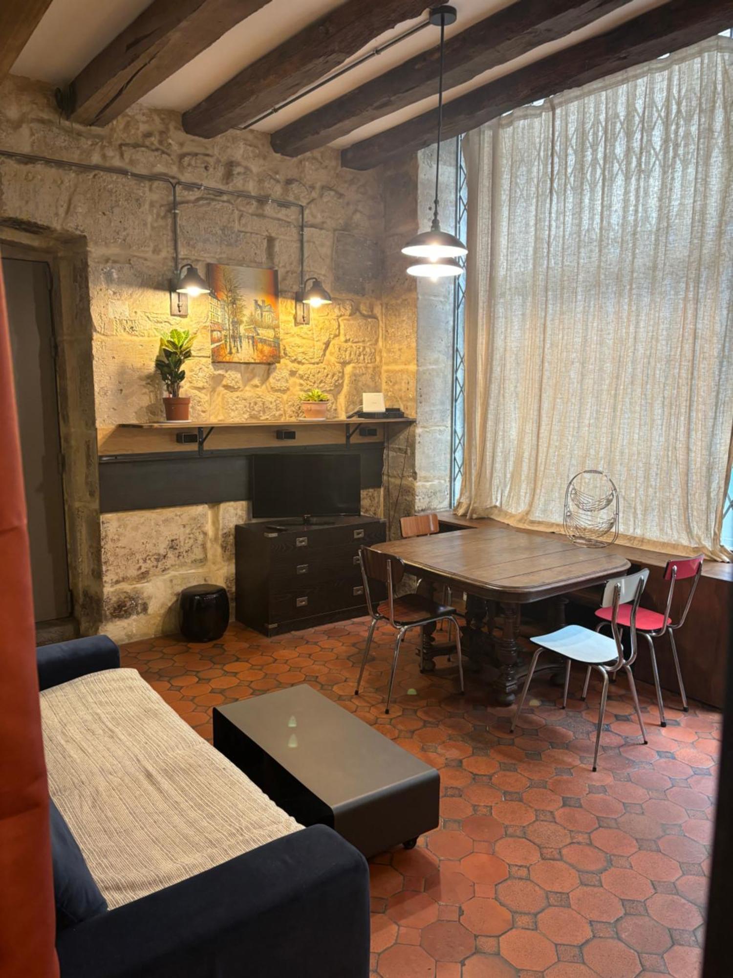 Proche Notre Dame De Paris Apartment Luaran gambar
